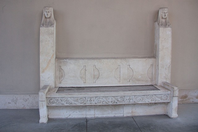 一个象征巅 一个象征巅